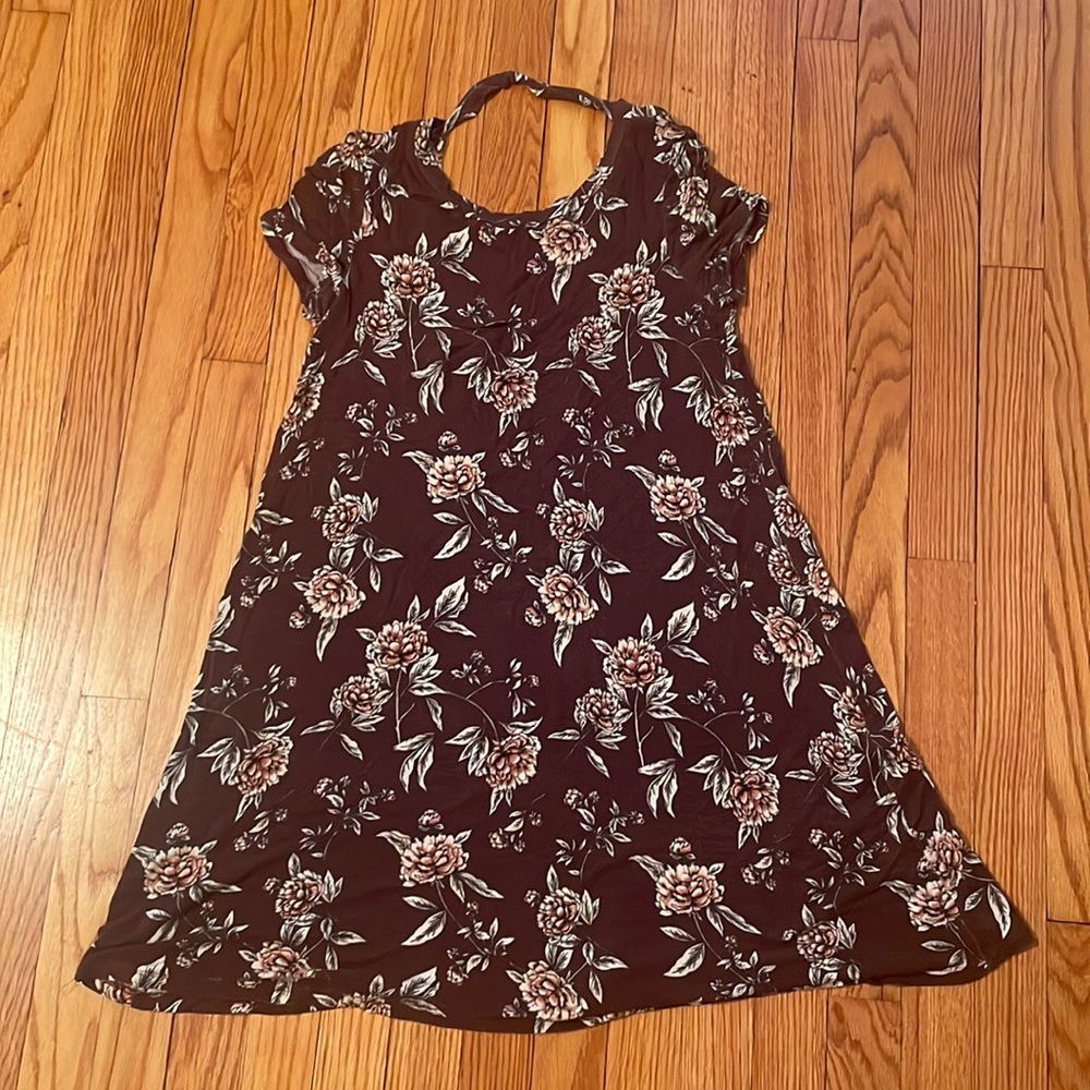Floral open back dress